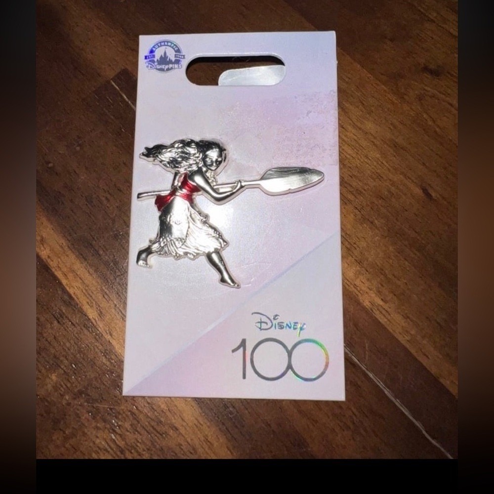 Disney Parks Platinum 100 Years of Wonder Moana 100th Anniversary Pin New